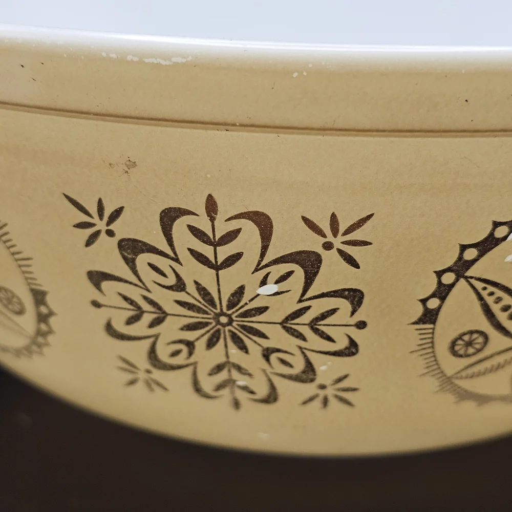 Vintage Pyrex 4 Qt. Tan Gold Hex Signs Promotional Mixing Bowl 1960s Beige 404 - Picture 2 of 14